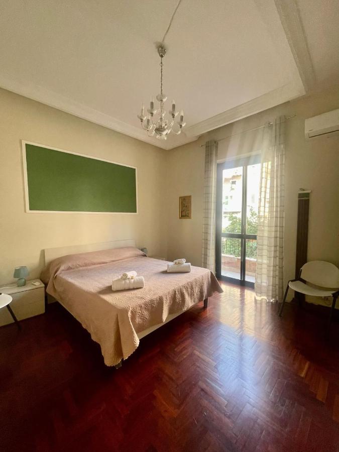 Apartamento Dimora Di Maury A Due Passi Dai Trasporti E Da Ballaro *