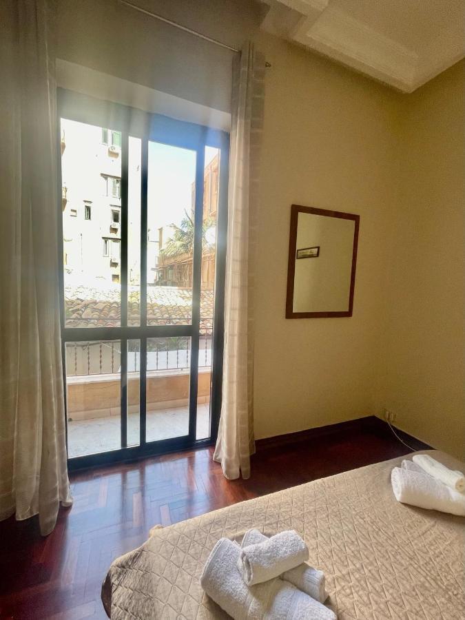 Apartamento Dimora Di Maury A Due Passi Dai Trasporti E Da Ballaro
