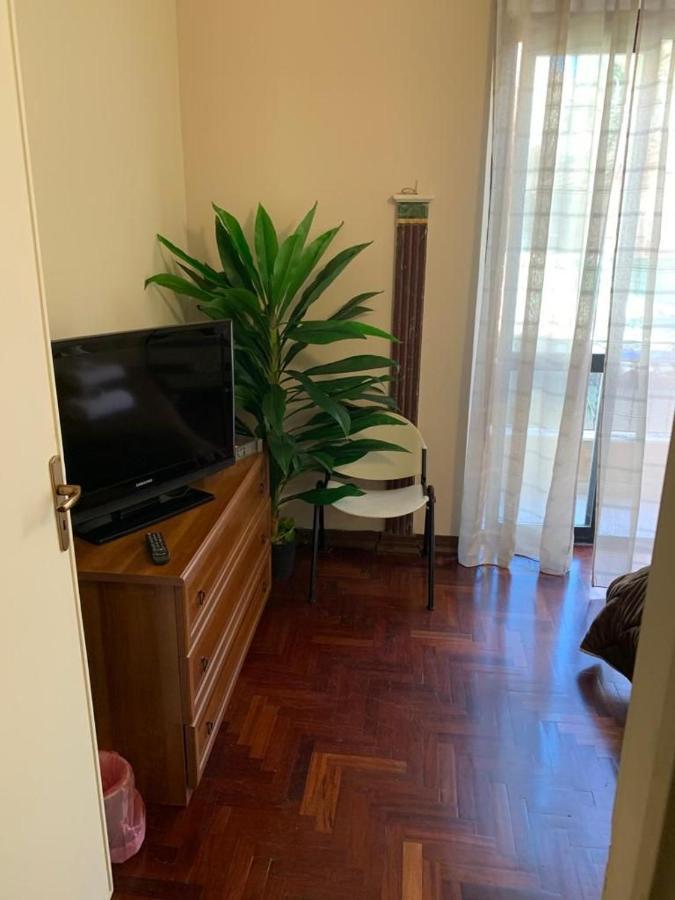 Dimora Di Maury A Due Passi Dai Trasporti E Da Ballaro *